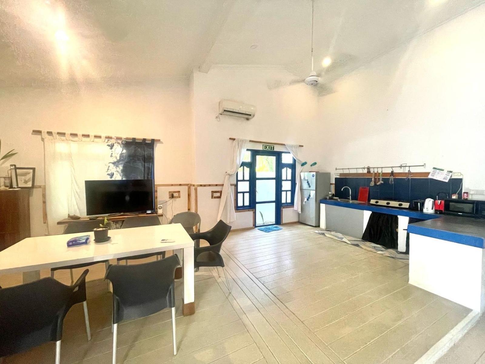 La Due Thulusdhoo Hotel Exterior photo